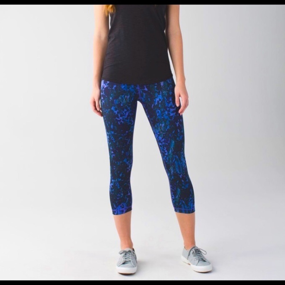 Lululemon Wunder Under Crop II